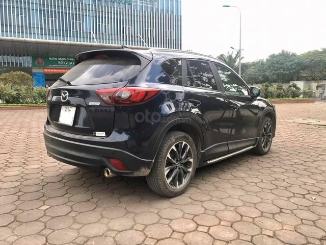 Cần bán xe Mazda CX 5 sản xuất 2017 màu xanh giá tốt0