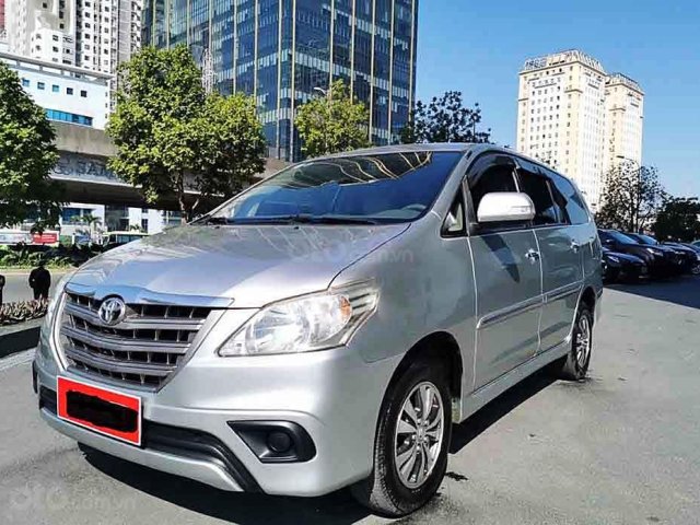 Bán Toyota Innova sản xuất năm 2015, màu bạc  