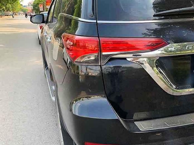 Cần bán xe Toyota Fortuner 2019, màu đen, nhập khẩu nguyên chiếc 0