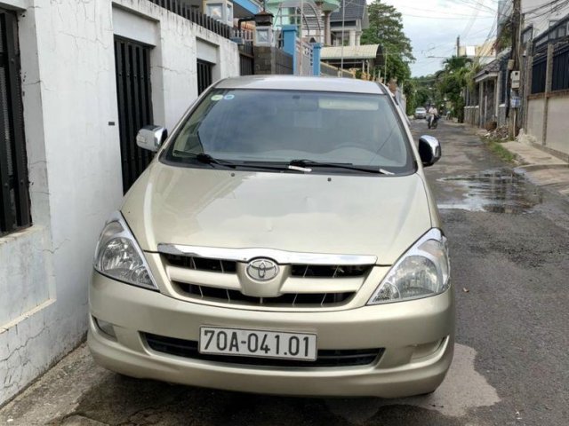 Bán ô tô Toyota Innova đời 2008, màu vàng, giá chỉ 325 triệu0