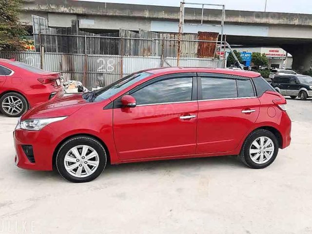 Cần bán gấp Toyota Yaris sản xuất 2017, màu đỏ, nhập khẩu nguyên chiếc còn mới0