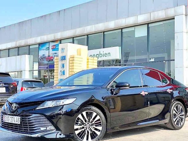 Bán Toyota Camry sản xuất 2020, màu đen, nhập khẩu nguyên chiếc còn mới0