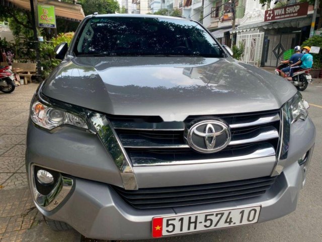 Bán xe Toyota Fortuner sản xuất năm 2019, xe chính chủ giá mềm0