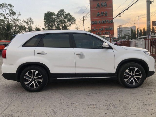 Cần bán xe Kia Sorento sản xuất năm 2019 còn mới0