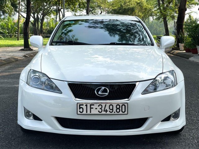 Cần bán Lexus IS sản xuất năm 2008, xe nhập