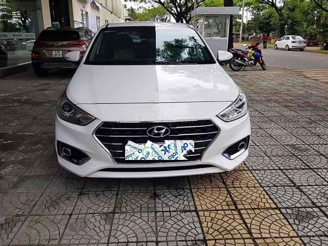 Xe Hyundai Accent năm sản xuất 2018, màu trắng còn mới, giá tốt0