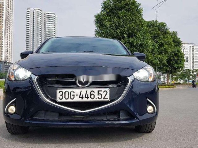 Cần bán xe Mazda 2 sản xuất năm 2016 còn mới