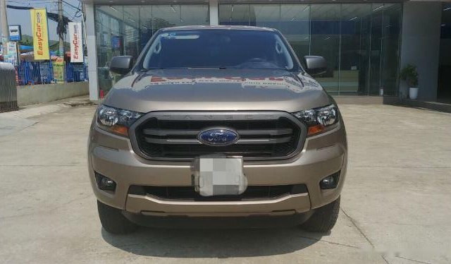 Cần bán gấp Ford Ranger XLS đời 2018, màu vàng