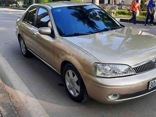 Cần bán Ford Laser năm sản xuất 2003, giá thấp, động cơ ổn định