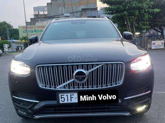 Cần bán nhanh chiếc Volvo XC90 Inscription sản xuất 20170