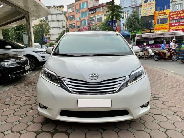 Toyota Sienna Limited sản xuất 2013, đăng ký tháng 12/2014, bản 7 chỗ, nhập Mỹ nguyên chiếc siêu chất