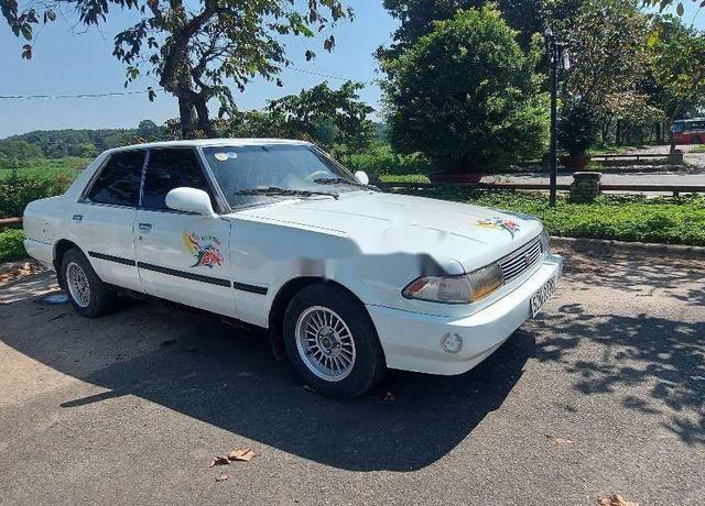 Bán xe Toyota Cresta đời 1984, màu trắng, nhập khẩu còn mới, 42tr0