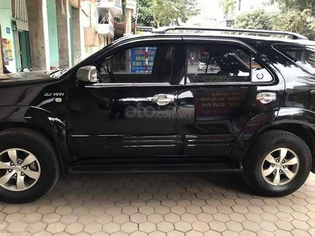 Bán Toyota Fortuner SR5 2.7 AT sản xuất 2007, màu đen, nhập khẩu