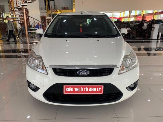 Xe Ford Focus sản xuất 2011 còn mới, 325tr