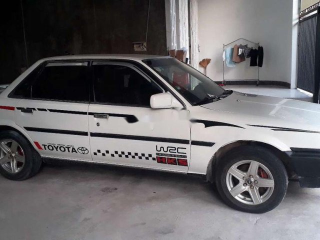 Bán ô tô Toyota Camry năm sản xuất 1987, màu trắng, xe nhập chính chủ, giá tốt