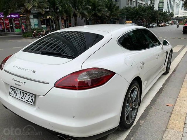 Bán xe Porsche Panamera năm sản xuất 2009, nhập khẩu còn mới0