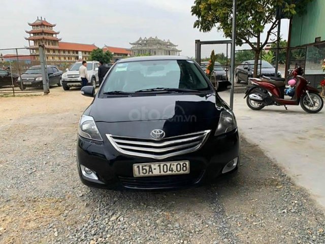 Bán Toyota Vios năm sản xuất 2013, màu đen còn mới0