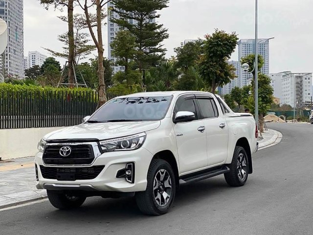 Bán Toyota Hilux năm 2018, màu trắng, nhập khẩu0