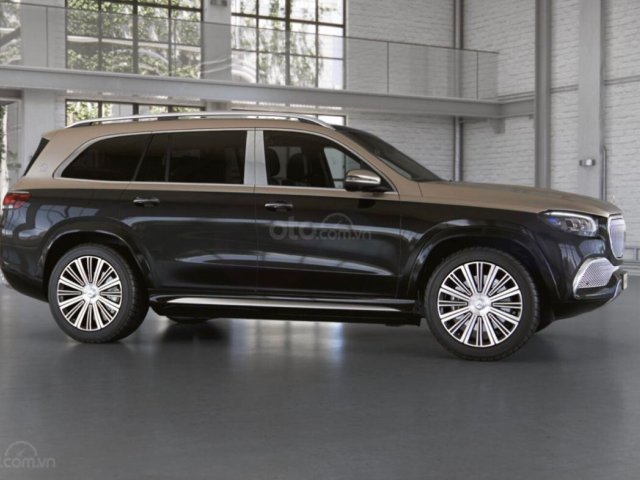 Mercedes Maybach GLS 600 SX 2020 màu đen nóc vàng