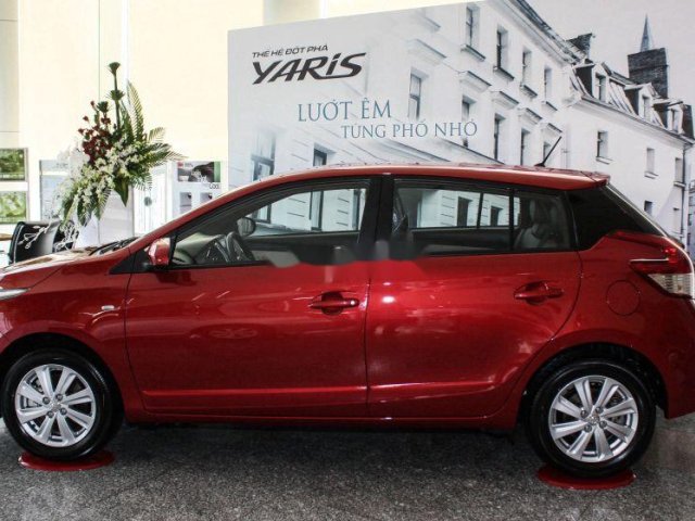 Cần bán xe Toyota Yaris 2015 nhập thái năm sản xuất 2015, nhập khẩu nguyên chiếc0