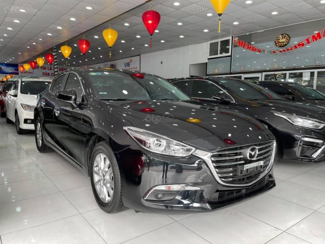 Cần bán gấp xe Mazda 3 AT 1.5 SX năm 2019, màu đen0