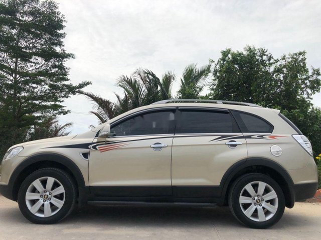 Cần bán Chevrolet Captiva đời 2011, xe nhập