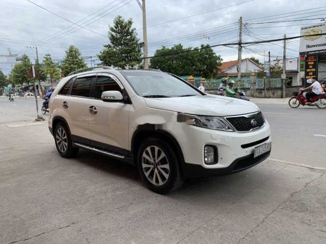 Bán xe Kia Sorento đời 2015, màu trắng, 675 triệu0