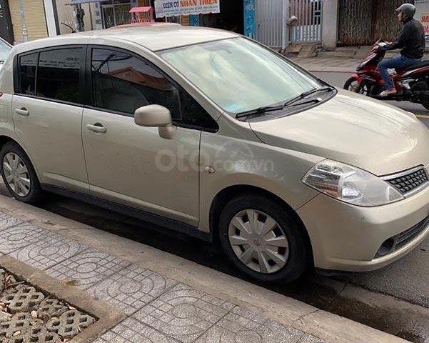 Cần bán Nissan Tiida đời 2007, màu vàng, nhập khẩu Nhật, giá 230tr0