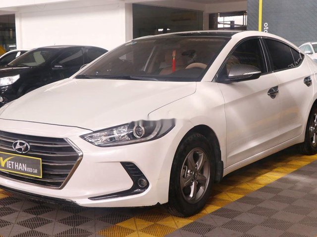Bán Hyundai Elantra 1.6MT sản xuất năm 20180