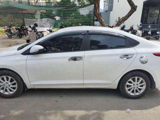 Bán xe Hyundai Accent năm 2019, giá ưu đãi0