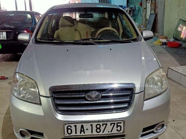 Bán Daewoo Gentra năm sản xuất 2009 còn mới giá cạnh tranh