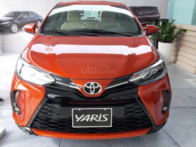 Toyota Yaris 1.5 CVT - giao ngay - có nhiều ưu đãi cuối năm