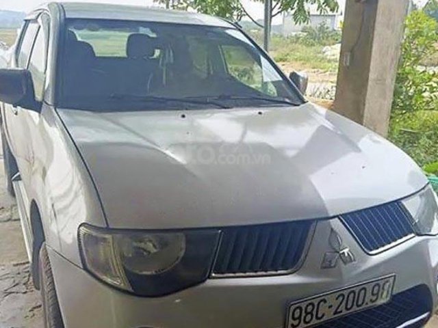 Bán xe Mitsubishi Triton sản xuất năm 2009, màu bạc, nhập khẩu nguyên chiếc chính chủ