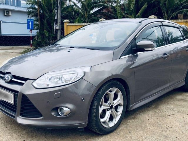 Cần bán Ford Focus sản xuất 2013, giá chỉ 400 triệu0