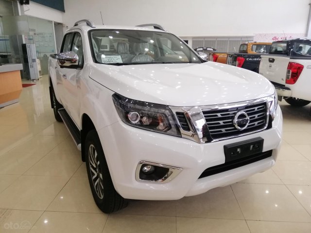 Navara VL 2020 full options, trắng tinh khôi0