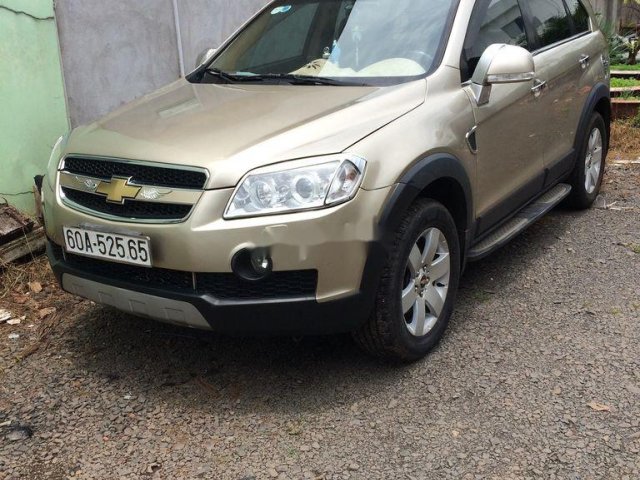 Cần bán Chevrolet Captiva sản xuất 2008 còn mới, giá 240tr0