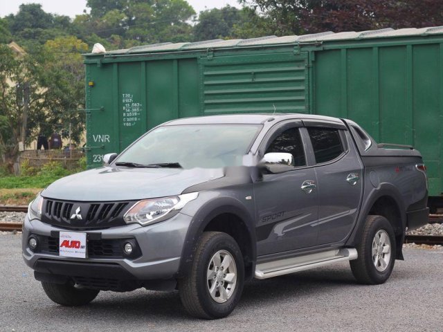 Cần bán lại xe Mitsubishi Triton năm 2018, nhập khẩu nguyên chiếc0