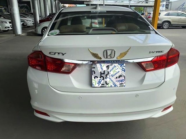 Cần bán Honda City năm 2015, màu trắng0