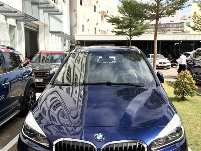 (BMW Nguyễn Văn Trỗi) - bán 218i Gran Tourer giảm giá 130tr + quà tặng cho KH0