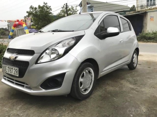 Cần bán gấp Chevrolet Spark năm 2016, màu bạc còn mới, giá chỉ 188 triệu