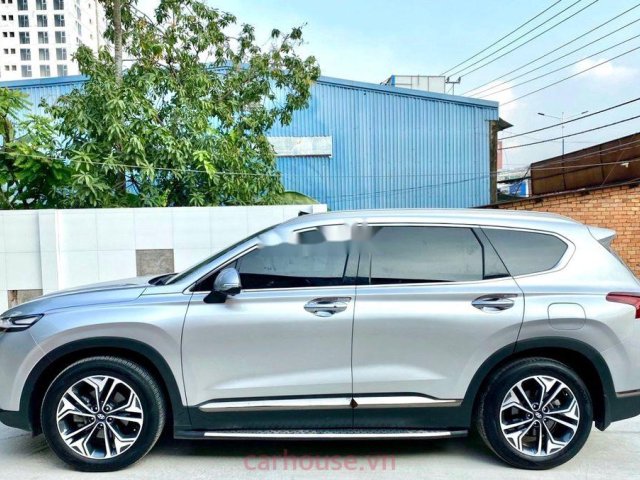 Bán Hyundai Santa Fe 2019, màu bạc