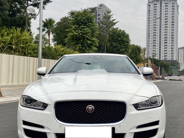 Bán xe Jaguar XF năm sản xuất 2015, nhập khẩu nguyên chiếc0