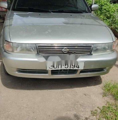 Bán xe Nissan Sunny năm 1992, màu bạc, nhập khẩu 0