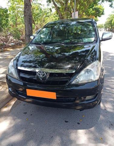 Bán Toyota Innova G đời 2006, màu đen chính chủ, giá tốt