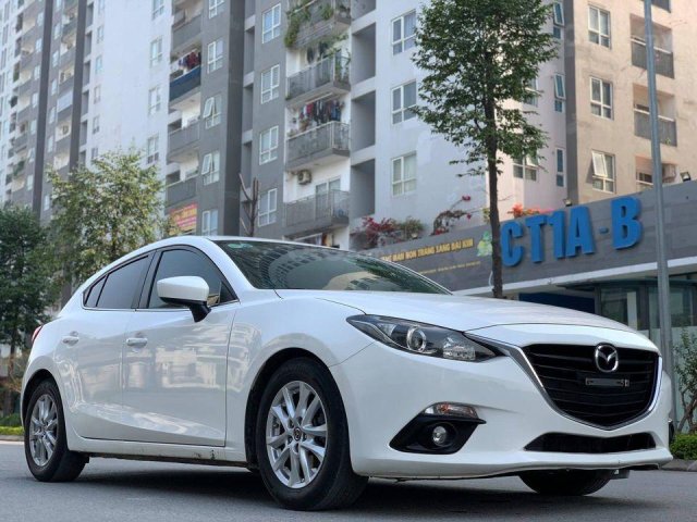 Xe Mazda 3 đời 2015, màu trắng, giá cạnh tranh0