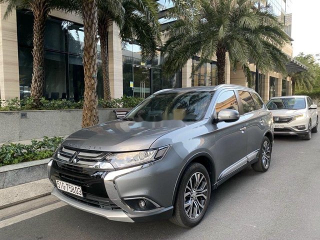 Bán ô tô Mitsubishi Outlander đời 2018 ít sử dụng, 725 triệu0