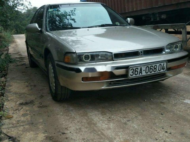 Cần bán xe Honda Accord đời 1991 chính chủ0