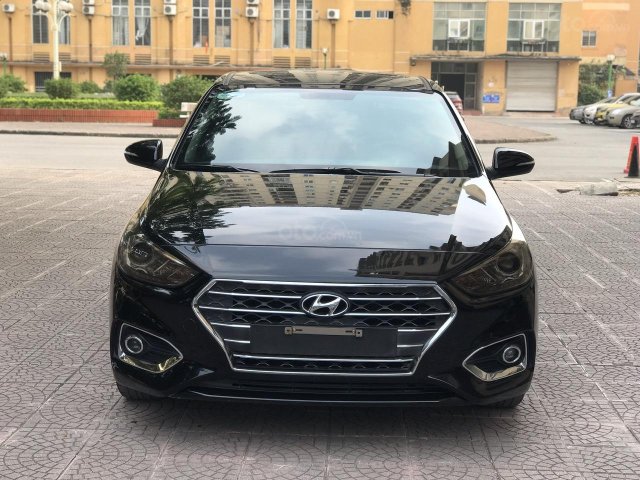 Hyundai Accent 1.4ATH sx 2018, màu đen, nhiều đồ chơi0