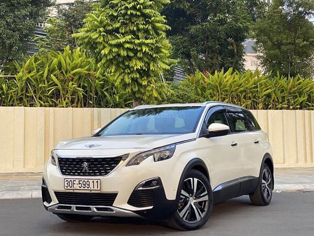 Xe Peugeot 5008 sản xuất năm 2019, màu trắng còn mới0