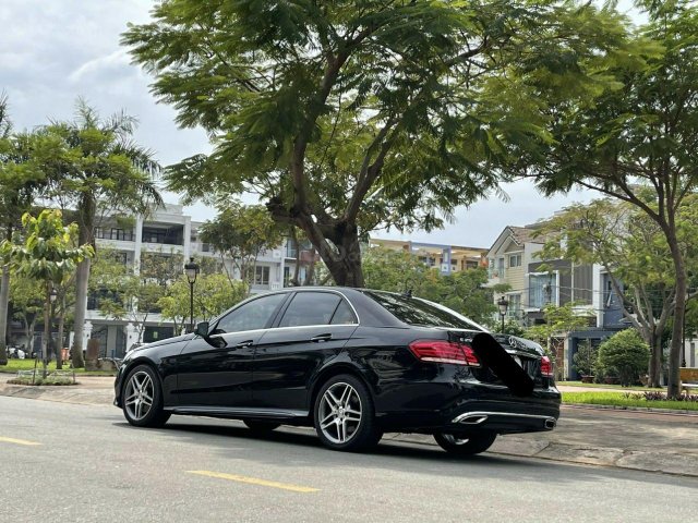 Cần bán xe Mercedes Benz E250 AMG 2015, đi 13.000km